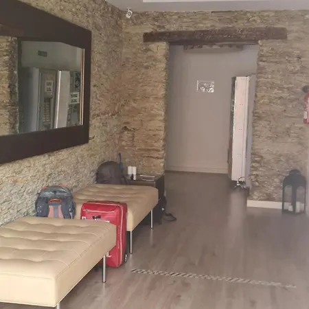 Castelos Hostel