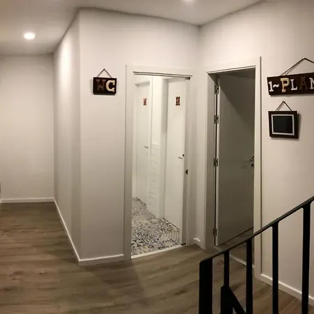 Castelos Hostel Lourenza